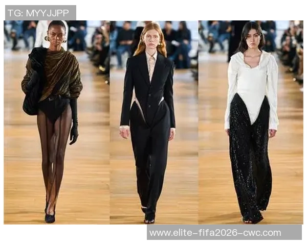 英超足球宝贝展现魅力与风采的背后故事与挑战 英超足球宝贝展现魅力与风采的背后故事与挑战